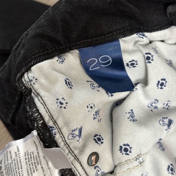 Pilcro • Anthropologie • High Rise Split Hem Jeans - Picture 12 of 16